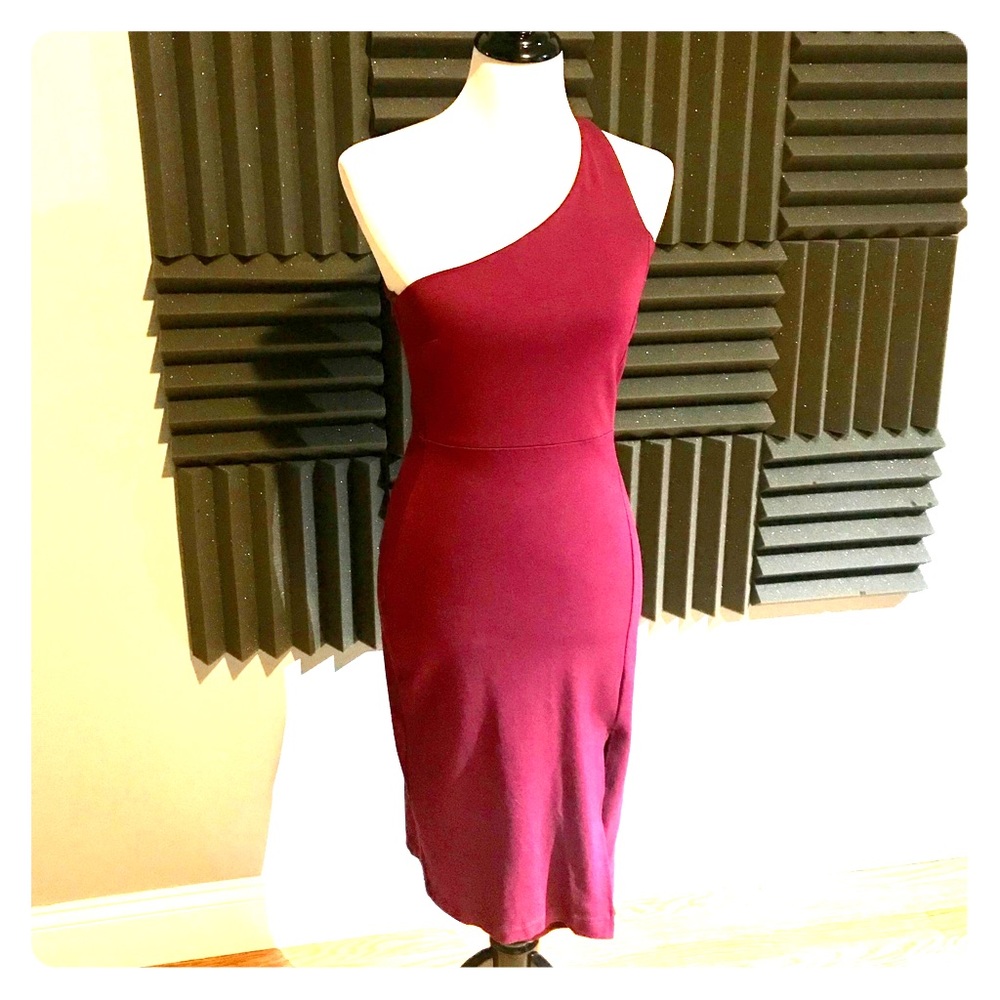Lulu’s “One Way Ticket” Bodycon Dress